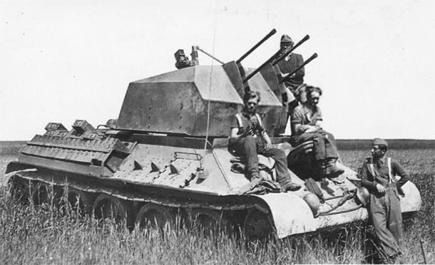 Flakpanzer T-34 with Flakvierling 38 and crew