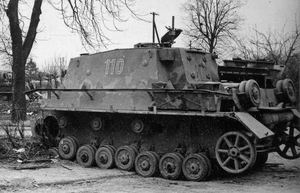 Sturmpanzer Brummbär