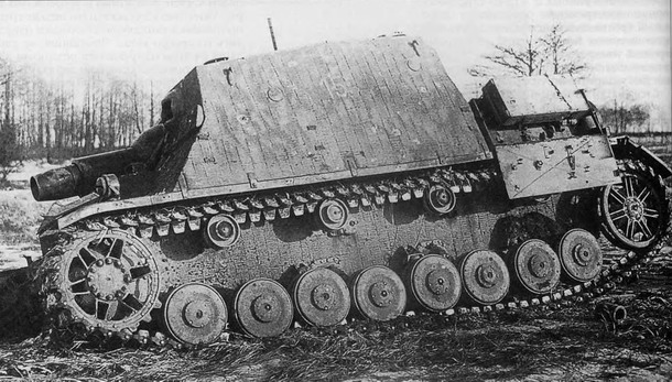 Sturmpanzer Brummbär