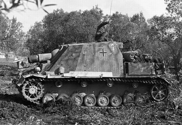 Sturmpanzer Brummbär