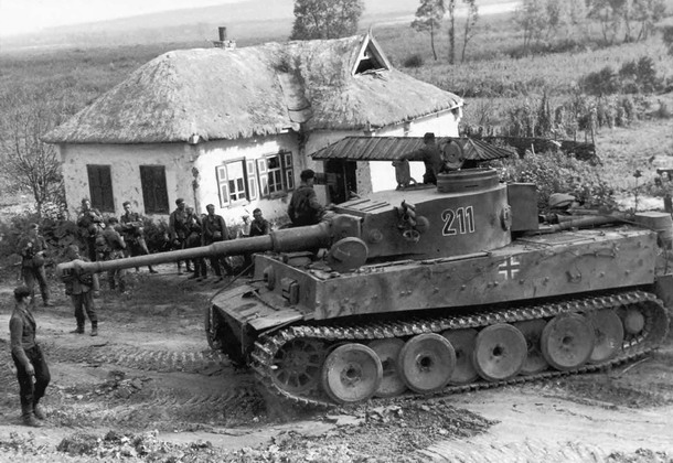 tank PzKpfw VI Tiger