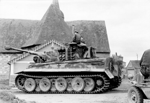 tank PzKpfw VI Tiger