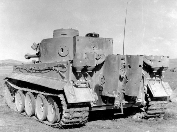 tank PzKpfw VI Tiger