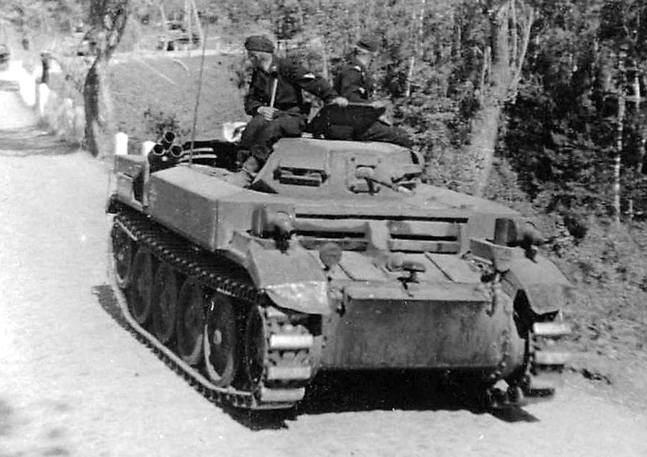 plamenometný tank PzKpfw II (Flamm), neboli Flammpanzer II