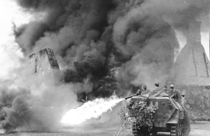 plamenometný polopás Sd.Kfz. 251/16