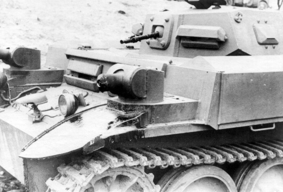 plamenometný tank PzKpfw II (Flamm) neboli Flammpanzer II